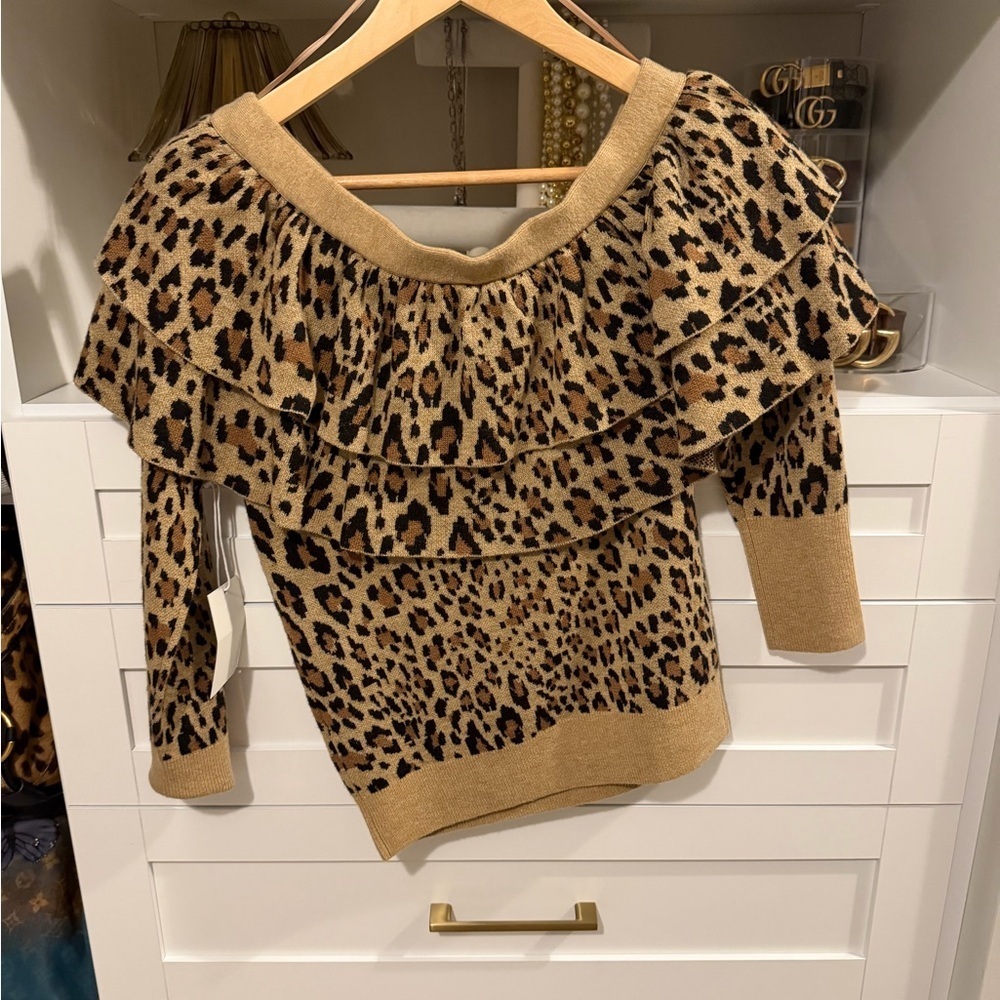 FRAME Leopard Print Off-Shoulder Sweater - Picture 6 of 6